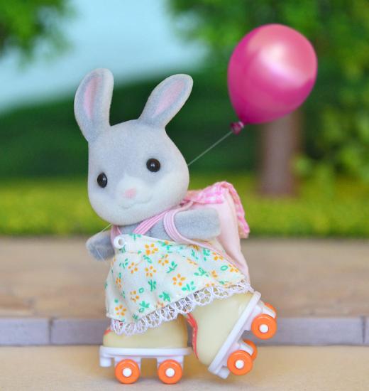 Sylvanian Families Sisters Clothing